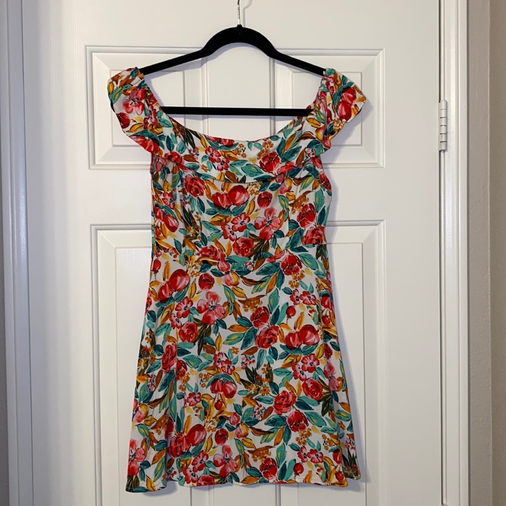Tropical Floral Red/Green Mini Off the Shoulder Dress Size M - Forever 21